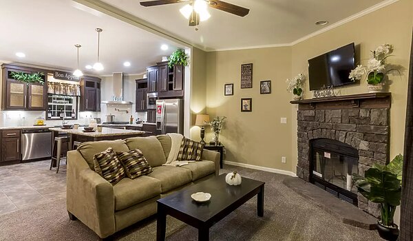 Essentials / A26006 Interior 116263