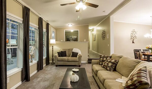 Essentials / A26006 Interior 116262