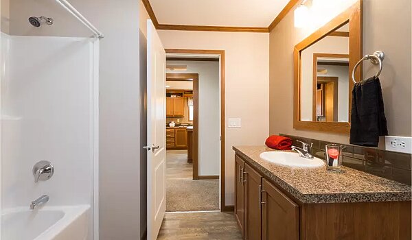 Essentials / A26202 Bathroom 116280