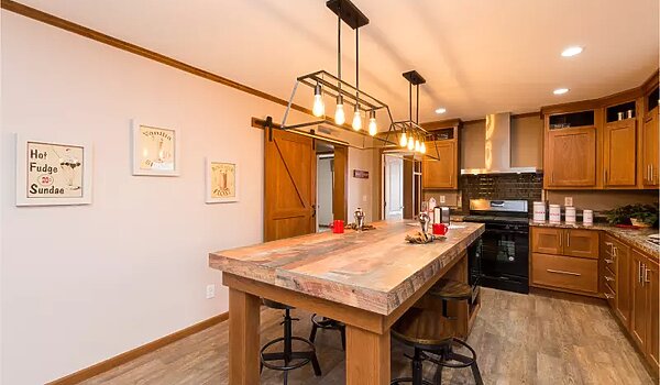Essentials / A26202 Kitchen 116277
