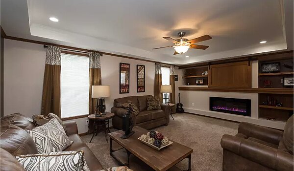 Essentials / A26202 Interior 116273