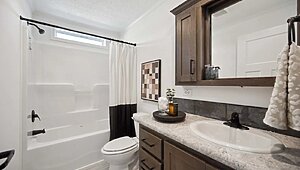 Essentials / 2856H32439 Bathroom 116313