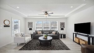 Essentials / 2856H32439 Interior 116303