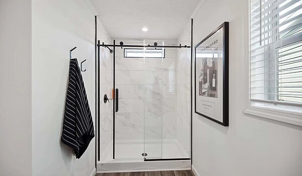 Essentials / 2856H32439 Bathroom 116312