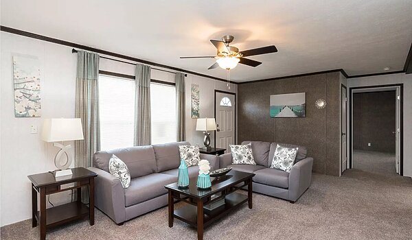 Essentials / A25002 Interior 116352
