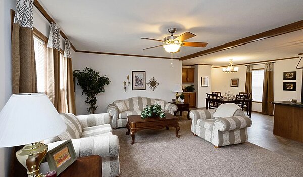 Essentials / 46427 Interior 116373