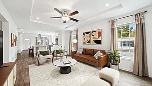 Essentials / 2863H32G04 Interior 116399