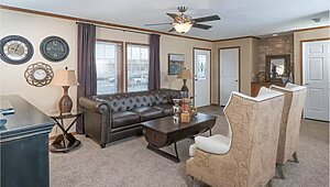Essentials / A26402 Interior 116409
