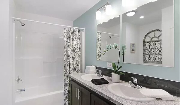 Essentials / A26008 Bathroom 116449