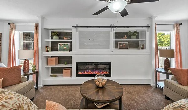 Essentials / A26010 Interior 116457