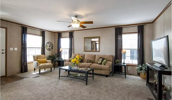 Essentials / A25207 Interior 116471