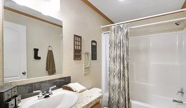Essentials / A25216 Bathroom 116483