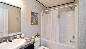 Essentials / L27607 Bathroom 116510