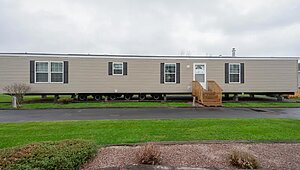 Essentials / L27607 Exterior 116512