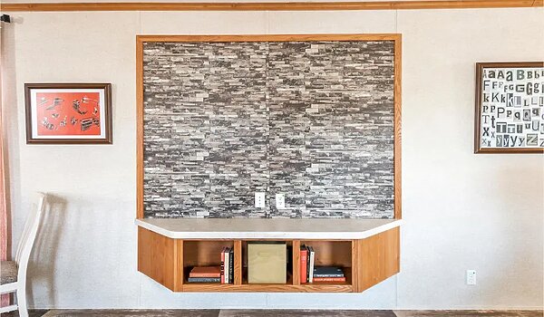 Essentials / L27618 Interior 116515