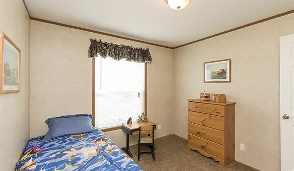 Essentials / A24402 Bedroom 116541