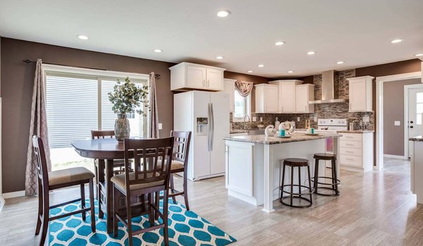 New Century / Amherst 3.0 Kitchen 6094