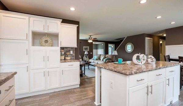 New Century / Amherst 3.0 Kitchen 6091