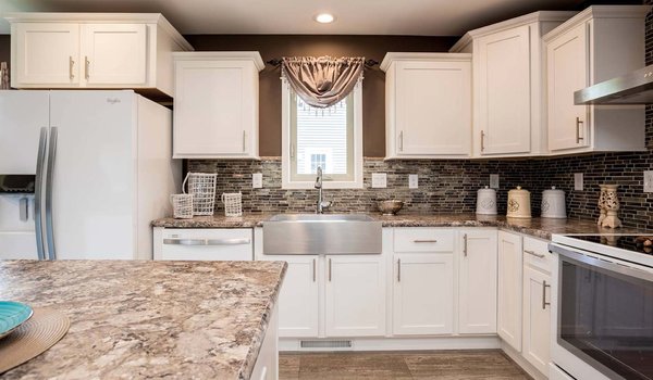 New Century / Amherst 3.0 Kitchen 6092