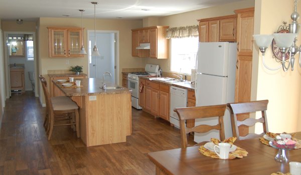 Ranch / Bridgeport II Kitchen 6975