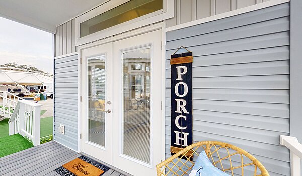 Hawk Elite / HB13381B Interior 121445