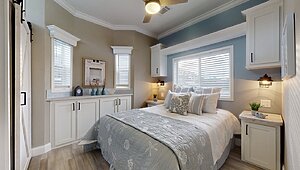 Hawk Elite / HB13381B Interior 121439