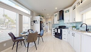 Lake Charles / LH13361B Interior 121450