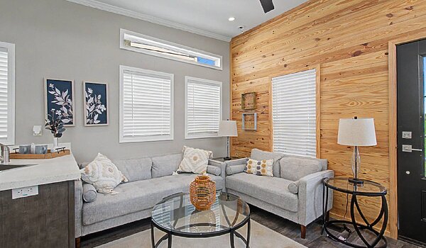 Hawk / The Wedge 13382A Interior 130507