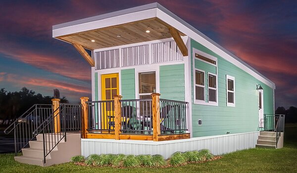 Coastal Cottages / The Wedge 13442S Exterior 121478