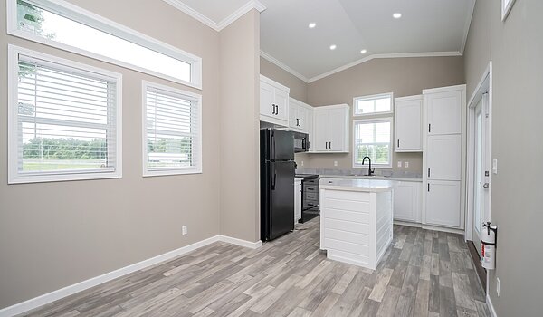 Eagle / 11351G Interior 121493