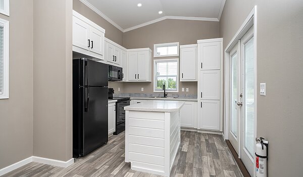 Eagle / 11351G Interior 121494