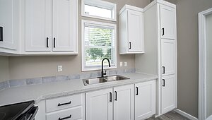 Eagle / 11351G Interior 121497