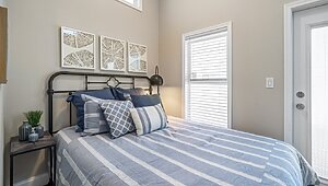 Eagle / 11341A Interior 121510