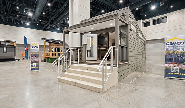 Eagle / 14361H Exterior 121523