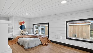 Seashore Cottages / SO14491A Loft Interior 128295