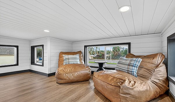 Seashore Cottages / SO14491A Loft Interior 128296