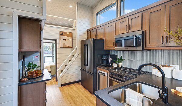 Seashore Cottages / SO14491A Loft Interior 128289