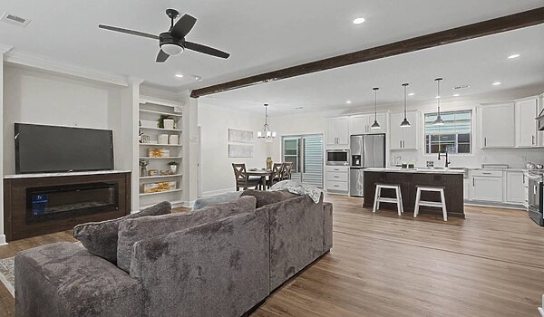 Classic Series DW / The Riverview 5036-62-3-32 3BR Interior 121697