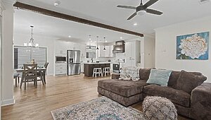 Classic Series DW / The Riverview 5036-62-3-32 3BR Interior 121700