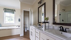 Essentials Series / The Maggie 623-84-4-32 V2 Bathroom 114130