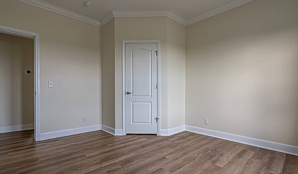 Essentials Series / The Maggie 623-84-4-32 V2 Bedroom 114128