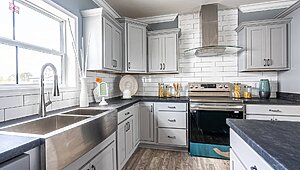 Classic Series DW / The Riverview 5036-62-3-32 3BR V2 Kitchen 114342
