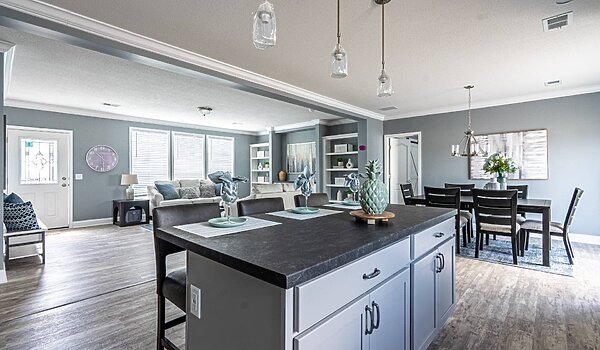Classic Series DW / The Riverview 5036-62-3-32 3BR V2 Kitchen 114344