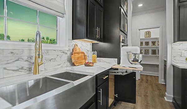 Prefab Series / The Tollison Creek 626-84-4-47 Kitchen 125706