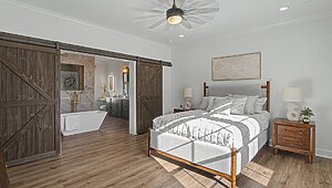 Prefab Series / The Tollison Creek 626-84-4-47 Bedroom 126284