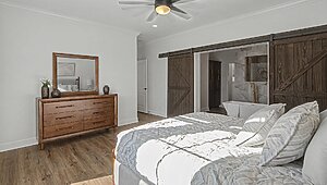 Prefab Series / The Tollison Creek 626-84-4-47 Bedroom 126285