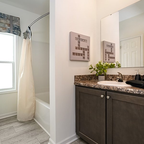 Blue Ridge MAX / Max Supreme 2 28683C Bathroom 38581