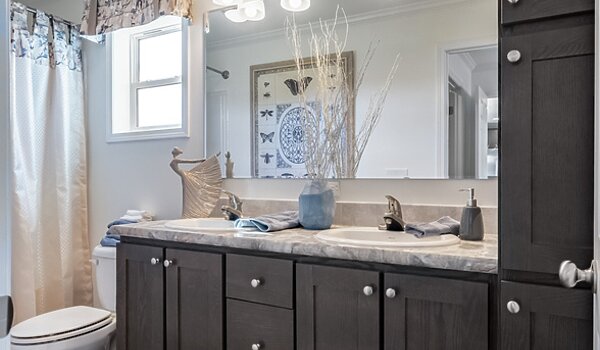 Blue Ridge MAX / Limited 28603B Bathroom 136659