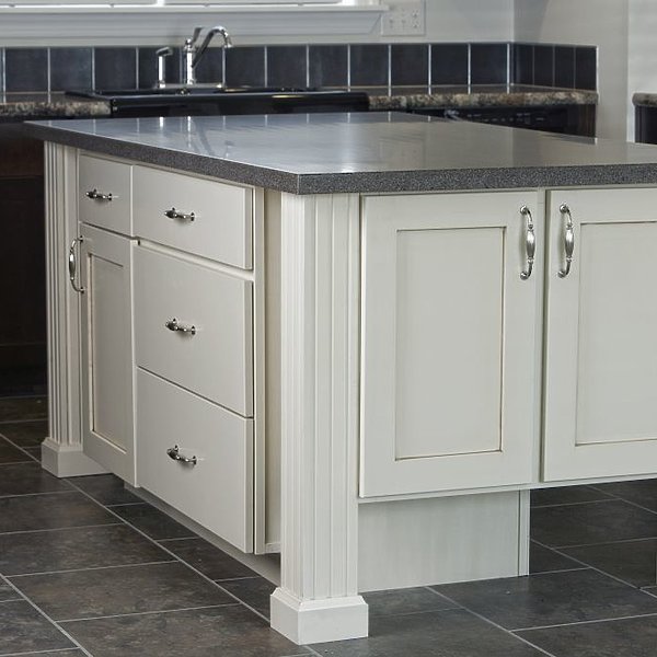 Summit / Lattimore 1S3017-V Kitchen 38767