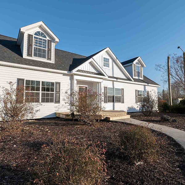 Blue Ridge MAX / Doughton Max 28 28523A Exterior 54667